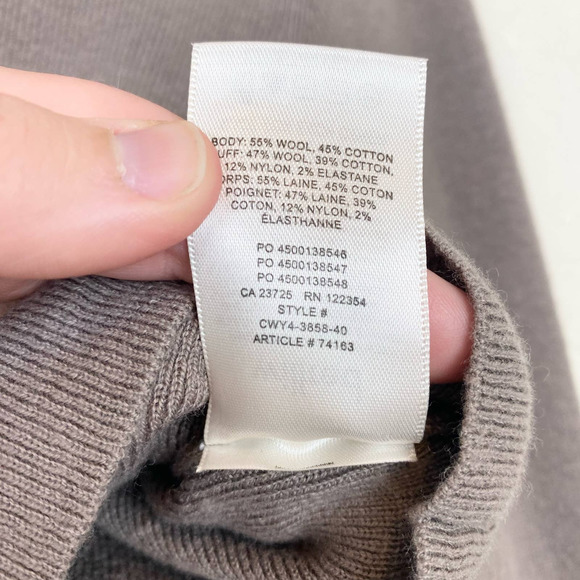 Aritzia Wilfred Rebecca Cropped Turtleneck Sweater Size S - Picture 11 of 11